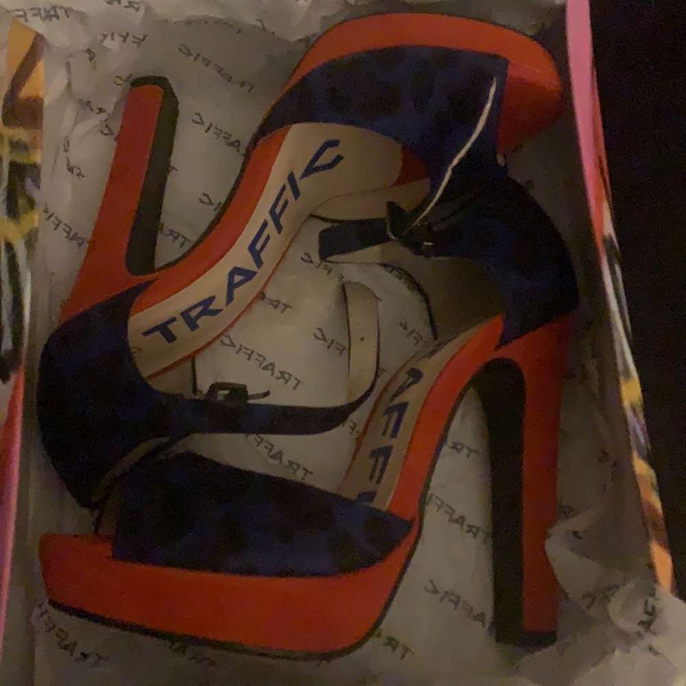 Blue&orange heels - Picture 3 of 5